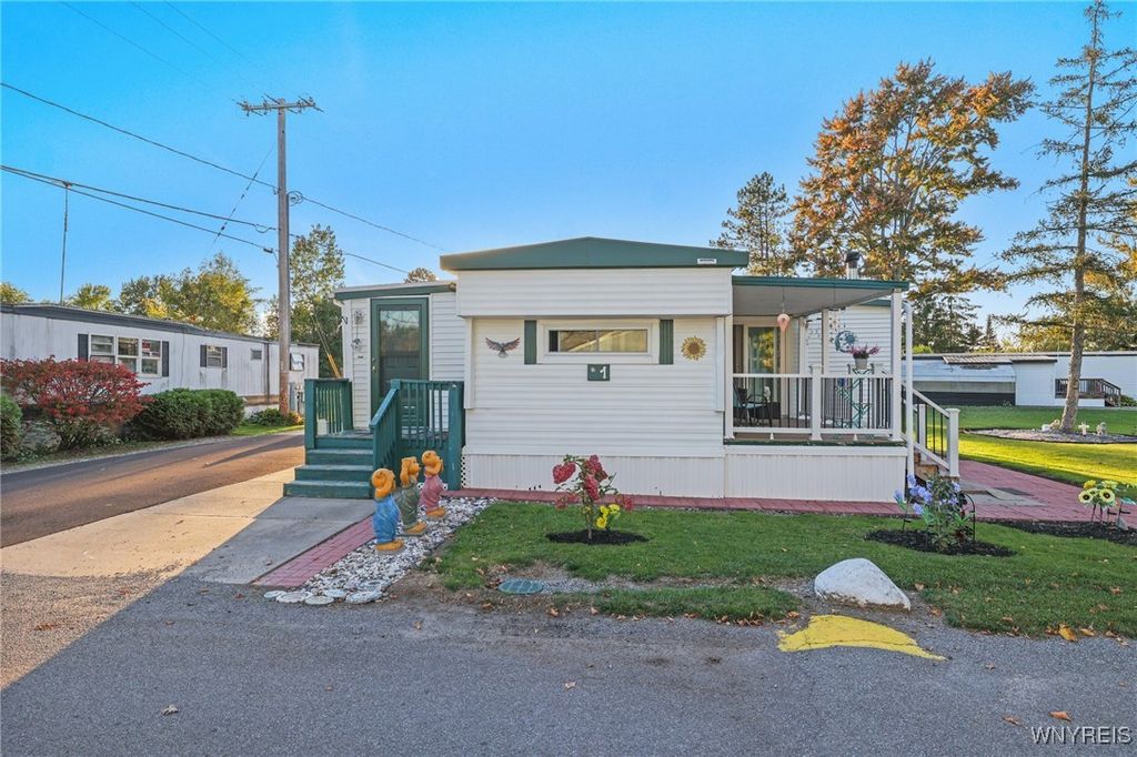 1 Rainbow Park, Wilson, NY 14131