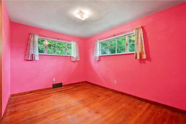 3601 Brandis Ave, South Park, PA 15129