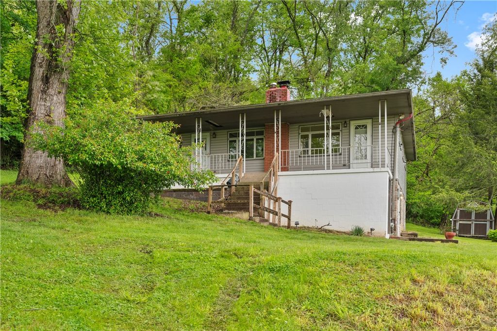 3601 Brandis Ave, South Park, PA 15129
