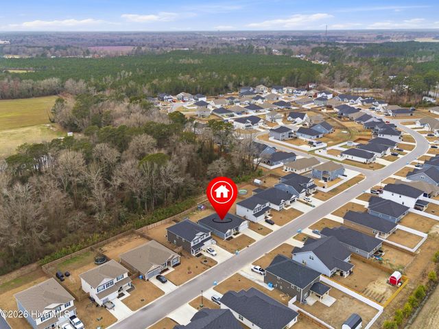 725 Greenwich Place, Richlands, NC 28574