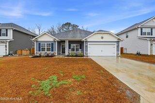 725 Greenwich Place, Richlands, NC 28574