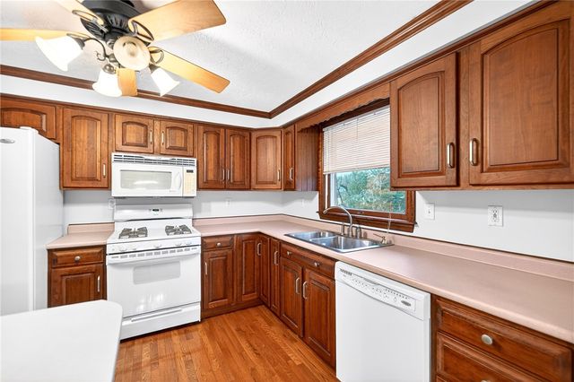 145 Stump Drive, Rostraver, PA 15012