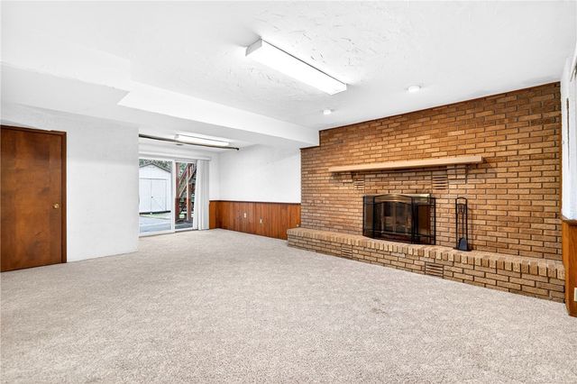 145 Stump Drive, Rostraver, PA 15012