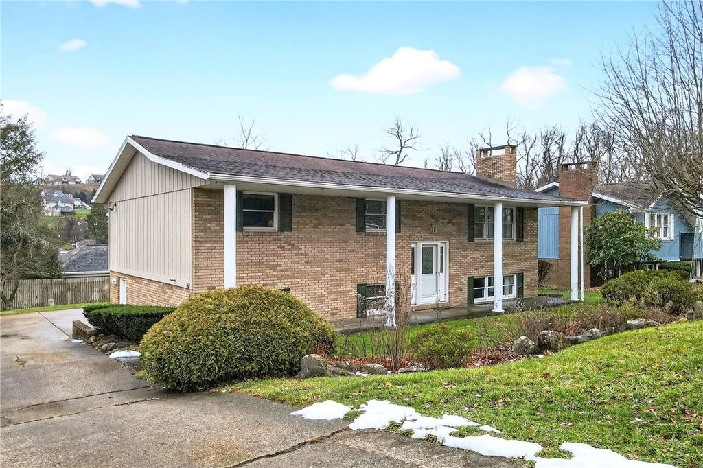 145 Stump Drive, Rostraver, PA 15012