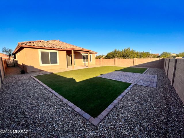 11519 Boll Bloom Drive, Marana, AZ 85653