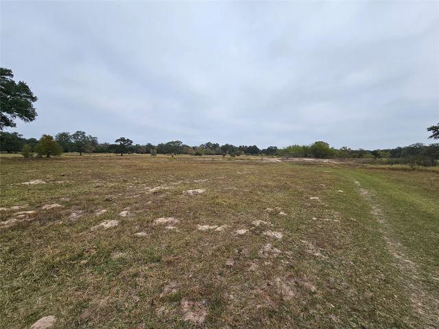 0 Schultz, Columbus, TX 78934