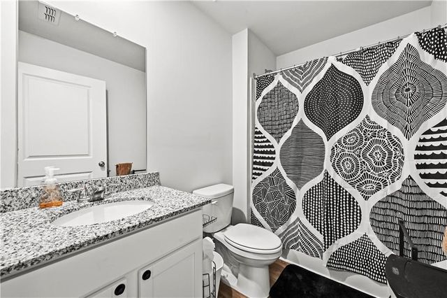 562 Pemberton Street, Kingston, GA 30145