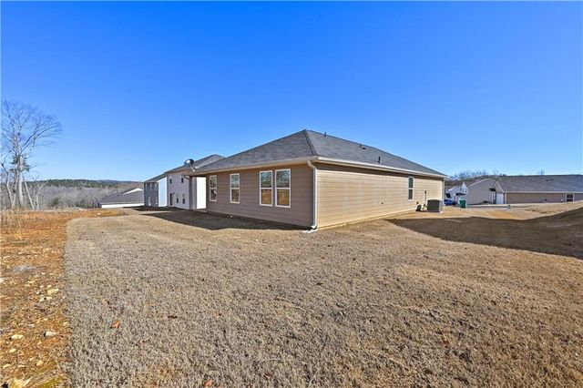 562 Pemberton Street, Kingston, GA 30145