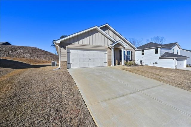 562 Pemberton Street, Kingston, GA 30145