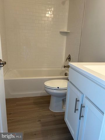 224 CATERPILLAR DR, Luray, VA 22835