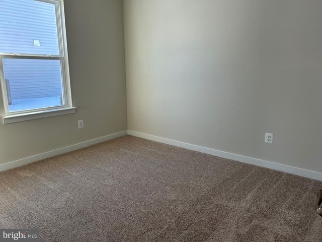 224 CATERPILLAR DR, Luray, VA 22835
