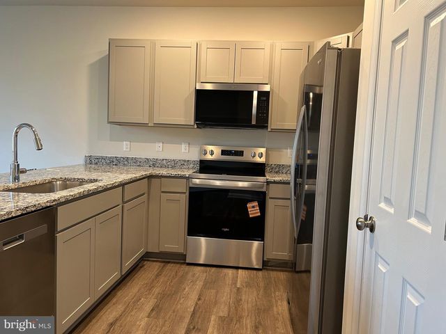 224 CATERPILLAR DR, Luray, VA 22835