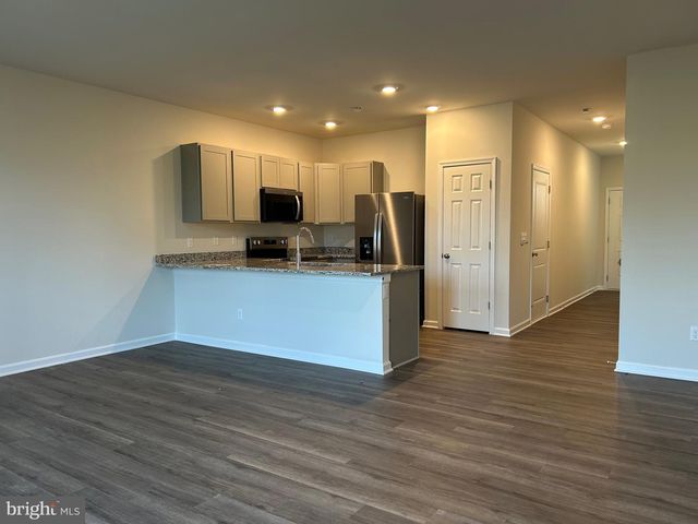 224 CATERPILLAR DR, Luray, VA 22835