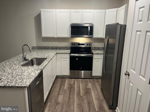 224 CATERPILLAR DR, Luray, VA 22835