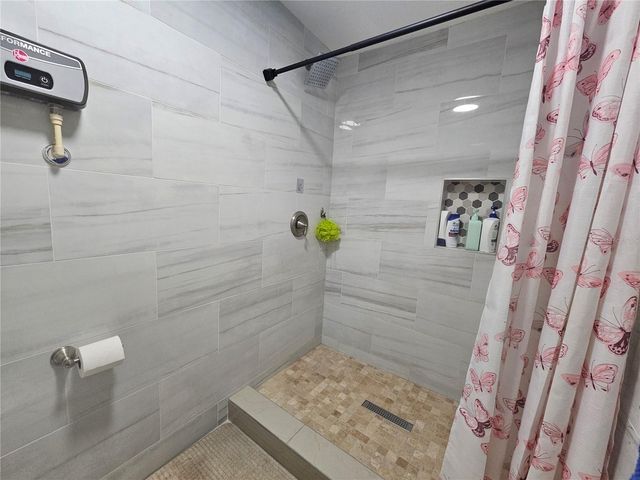 204 JENNY WAY, Lakeland, FL 33809