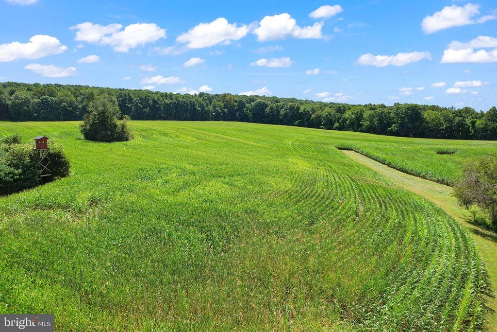 631 HOBART RD, Hanover, PA 17331