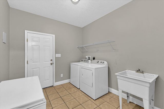 1601 E Tavelle Lane, Beech Island, SC 29842