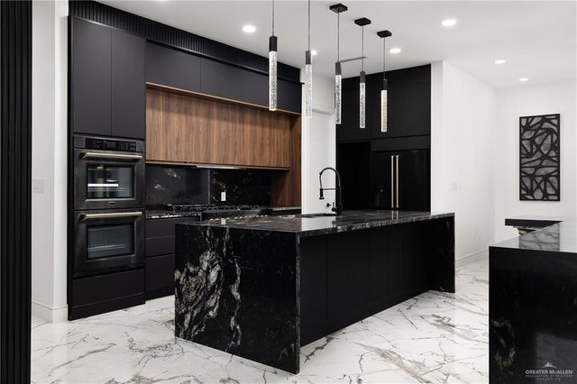 4648 Estancia Parkway, Mcallen, TX 78504