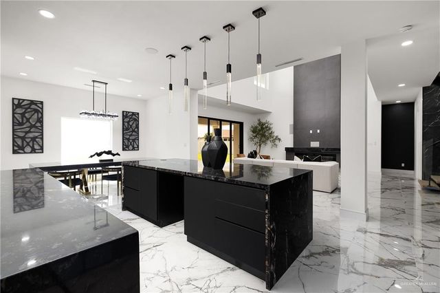 4648 Estancia Parkway, Mcallen, TX 78504