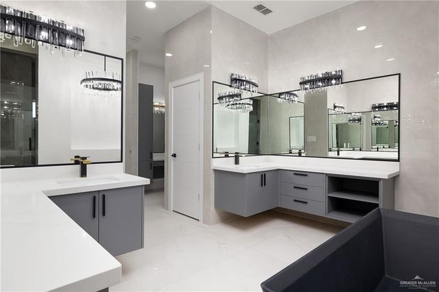 4648 Estancia Parkway, Mcallen, TX 78504