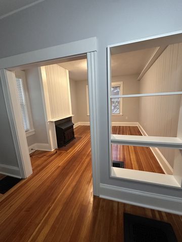 274 Washington St 274, Canton, MA 02021