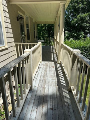 274 Washington St 274, Canton, MA 02021