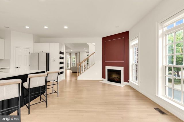 4349 PATRIOT PARK CT, Fairfax, VA 22030