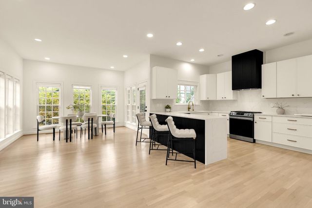 4349 PATRIOT PARK CT, Fairfax, VA 22030