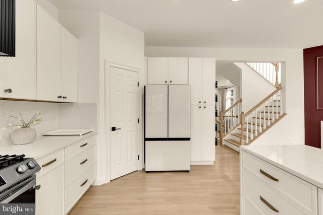 4349 PATRIOT PARK CT, Fairfax, VA 22030