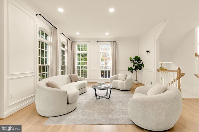 4349 PATRIOT PARK CT, Fairfax, VA 22030