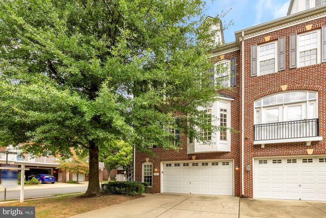 4349 PATRIOT PARK CT, Fairfax, VA 22030