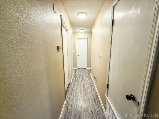 90 Barbara, Lone Grove, OK 73401