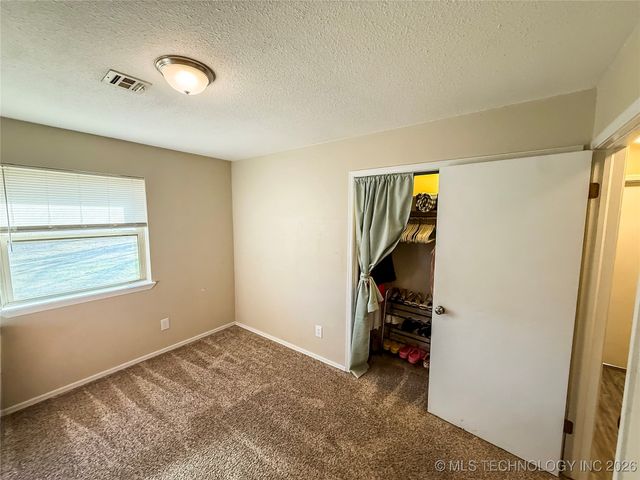 90 Barbara, Lone Grove, OK 73401