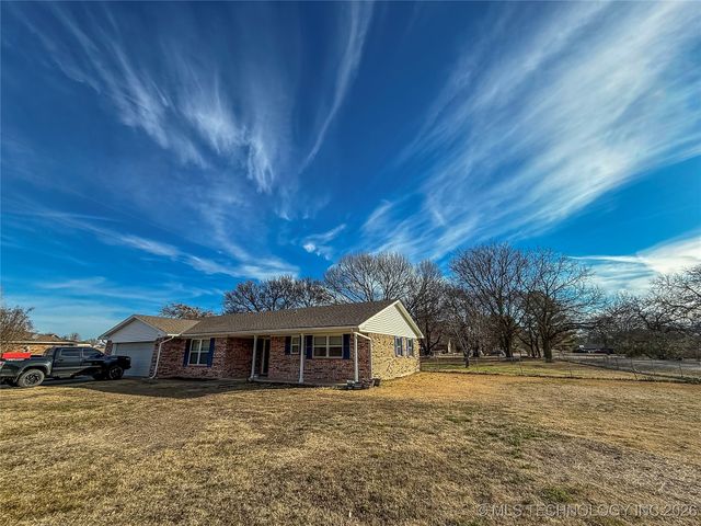 90 Barbara, Lone Grove, OK 73401