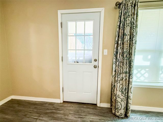 90 Barbara, Lone Grove, OK 73401