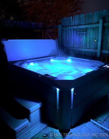 90 Barbara, Lone Grove, OK 73401