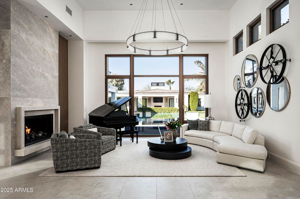 6540 E CHOLLA Drive, Paradise Valley, AZ 85253 — photo 4