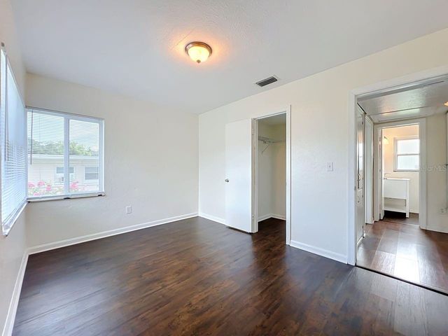 2437 S MYRTLE AVENUE, Sanford, FL 32771