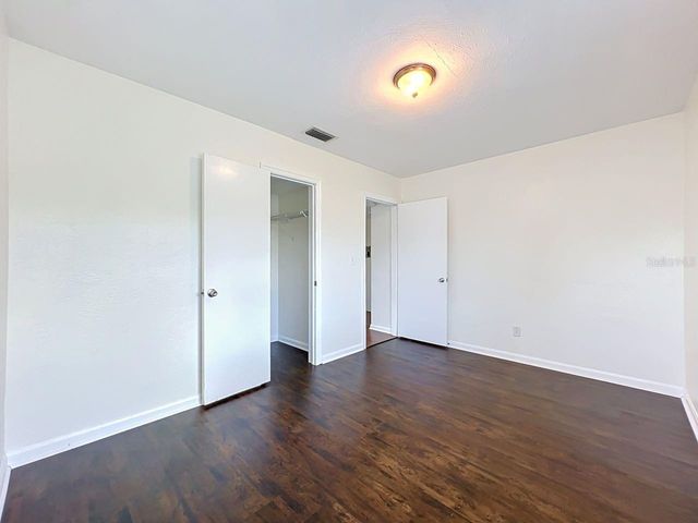 2437 S MYRTLE AVENUE, Sanford, FL 32771