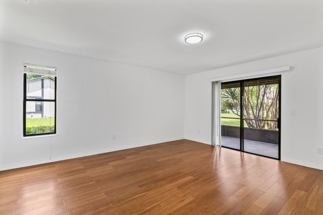 364 Quebec Court, Royal Palm Beach, FL 33411