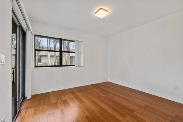 364 Quebec Court, Royal Palm Beach, FL 33411