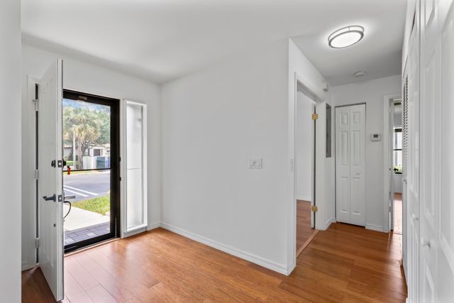 364 Quebec Court, Royal Palm Beach, FL 33411