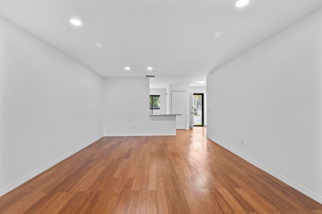 364 Quebec Court, Royal Palm Beach, FL 33411