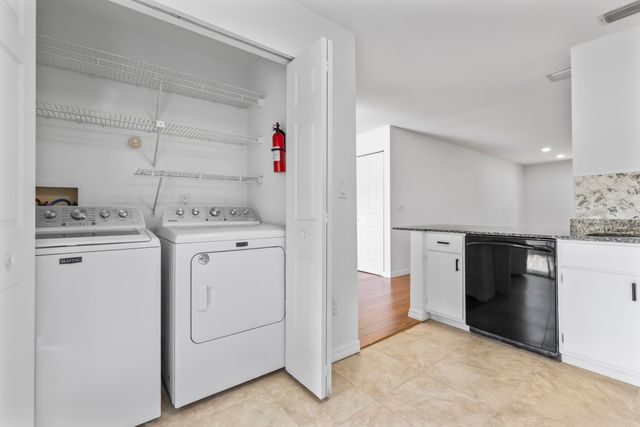 364 Quebec Court, Royal Palm Beach, FL 33411