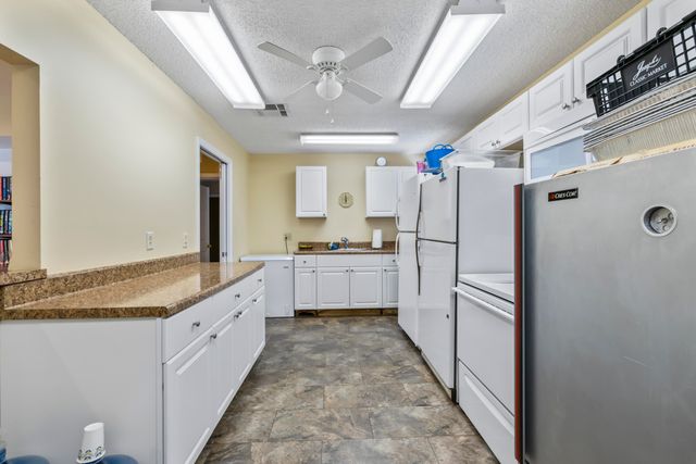 364 Quebec Court, Royal Palm Beach, FL 33411