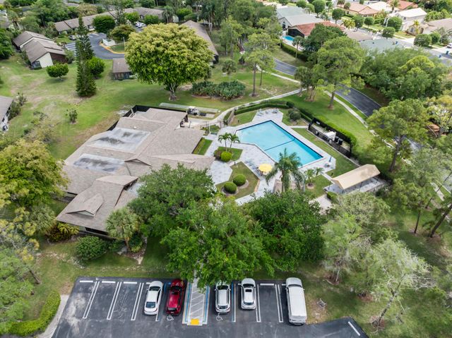 364 Quebec Court, Royal Palm Beach, FL 33411