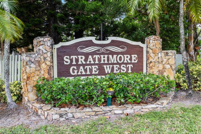 364 Quebec Court, Royal Palm Beach, FL 33411