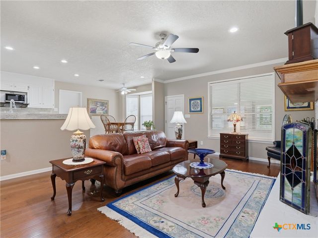 2402 Welsch Lane, New Braunfels, TX 78132
