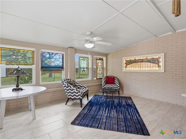 2402 Welsch Lane, New Braunfels, TX 78132