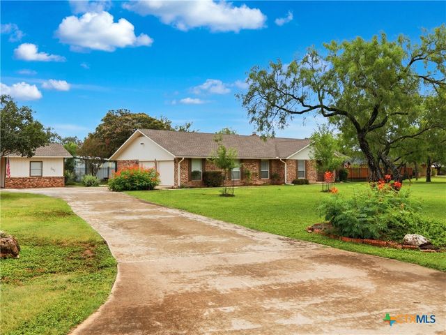 2402 Welsch Lane, New Braunfels, TX 78132